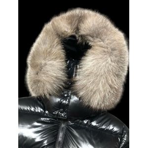 Женский пуховик Moncler